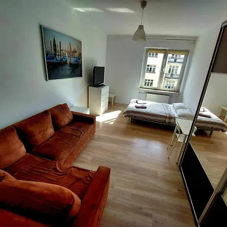Homestay W Centrumgdyni Sw78 *